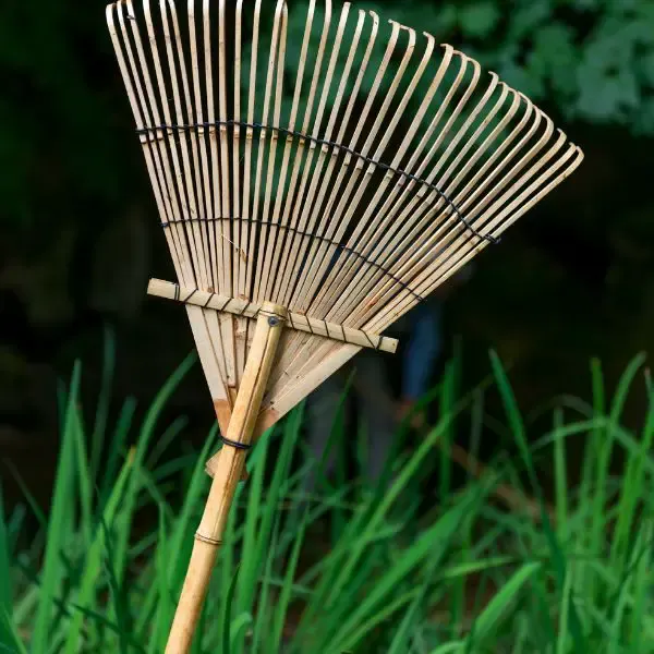 Bamboo style rake